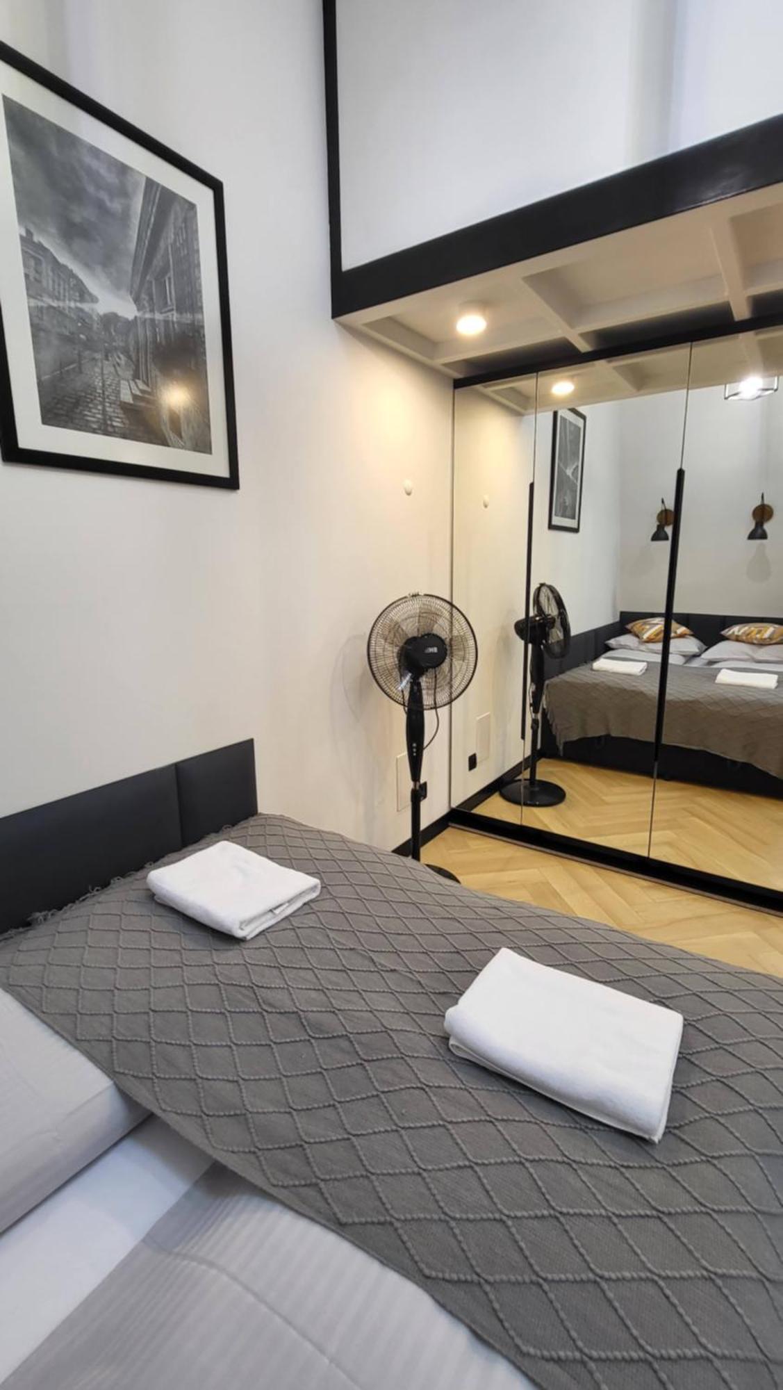 Old Town Apartment, Starowislna Kraków Eksteriør billede
